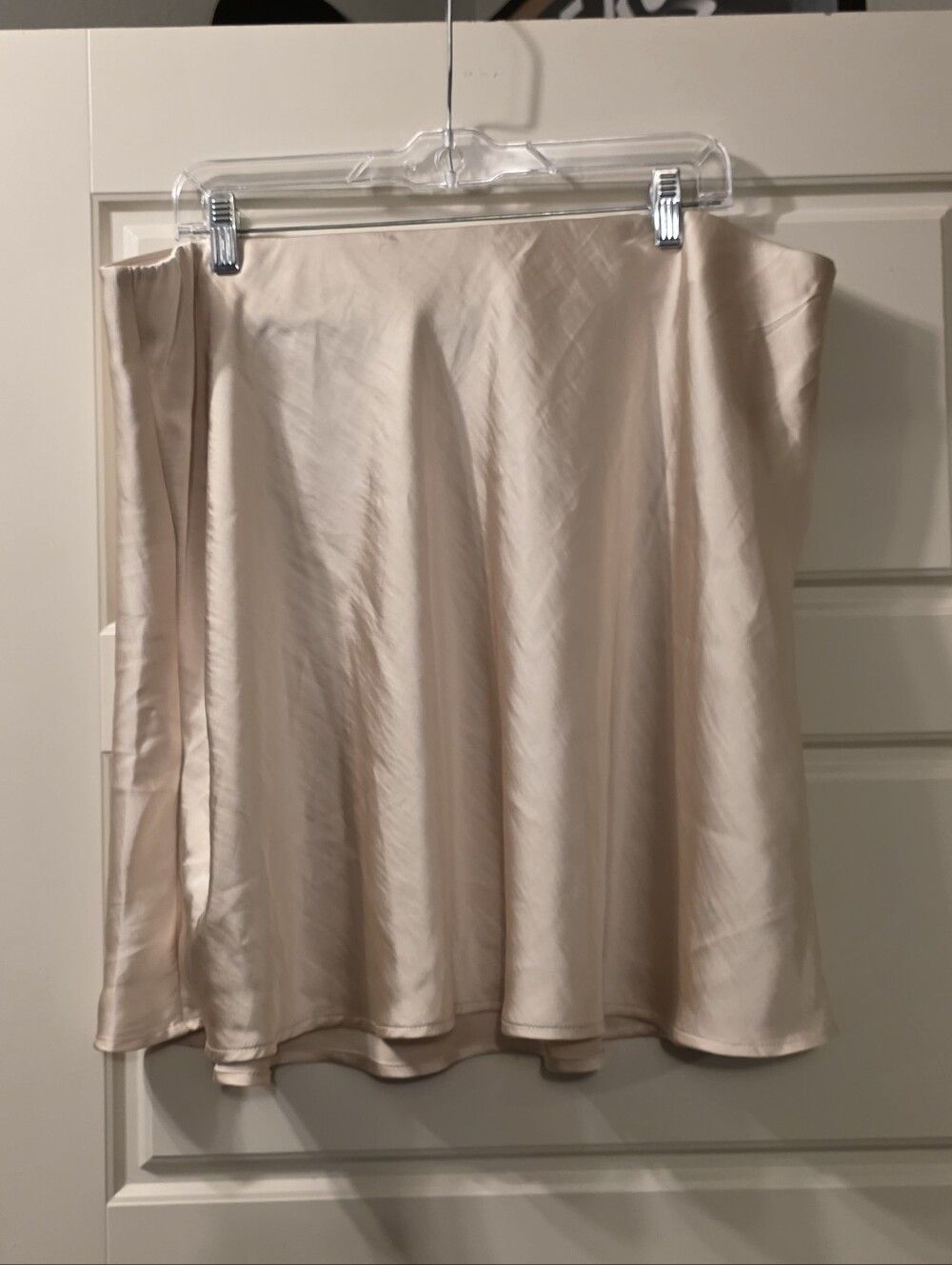 Cream Satin A-Line Skirt Size 1X